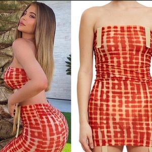 Charlotte Knowles legging sooo cute and stretchy